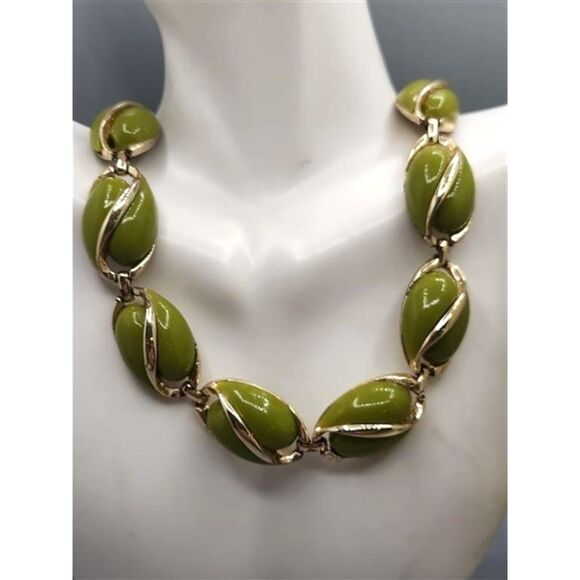 coro Jewelry - Vintage Coro Gold-tone Olive Green Thermoset Necklace and Bracelet Set